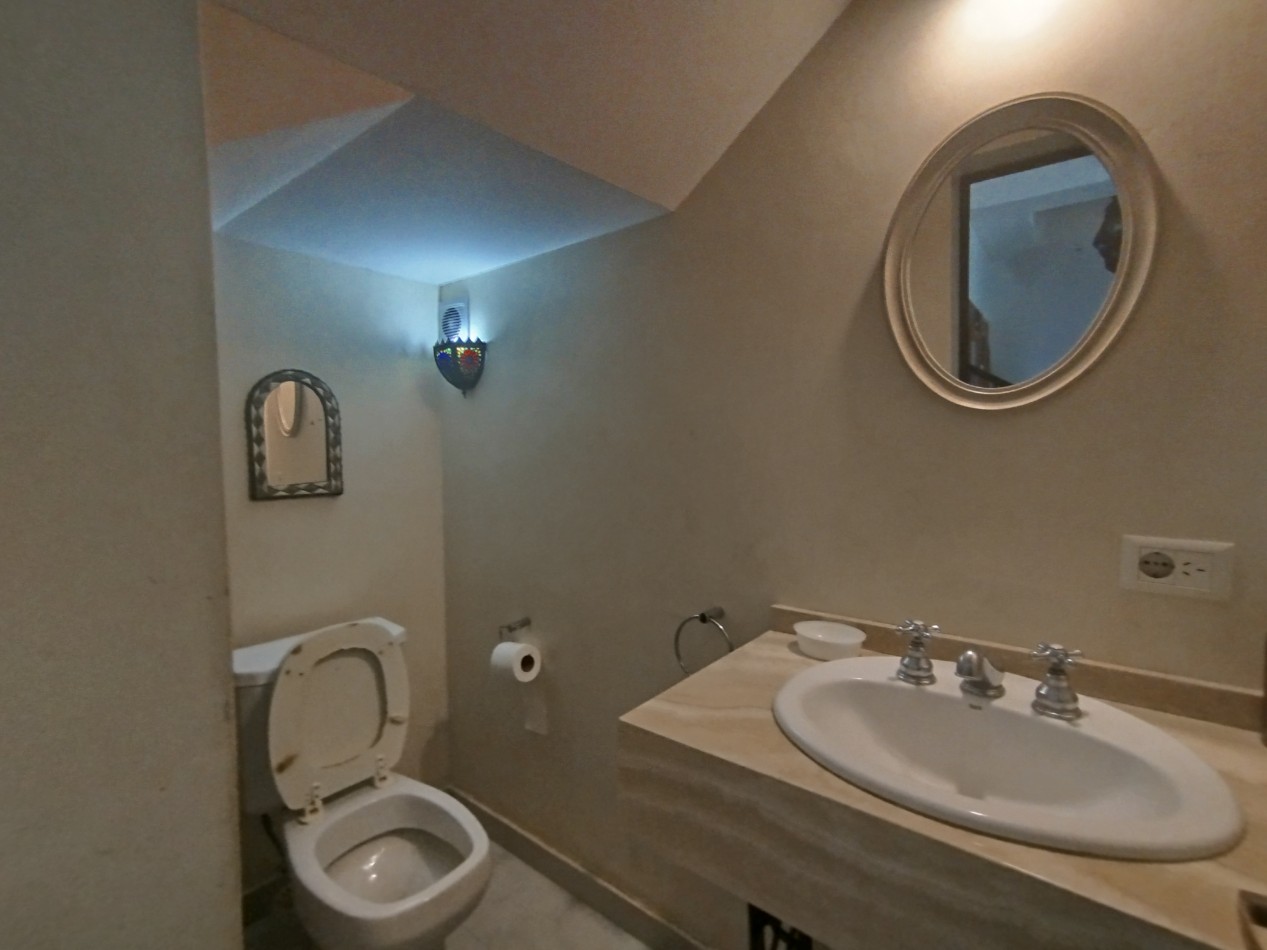 Venta Casa moderna apta credito Malvinas argentinas 