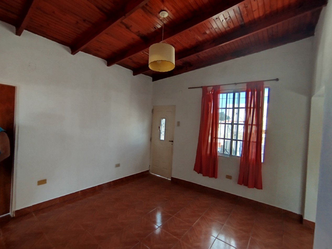 Alquiler departamento tres ambientes p.alta Jose C Paz 