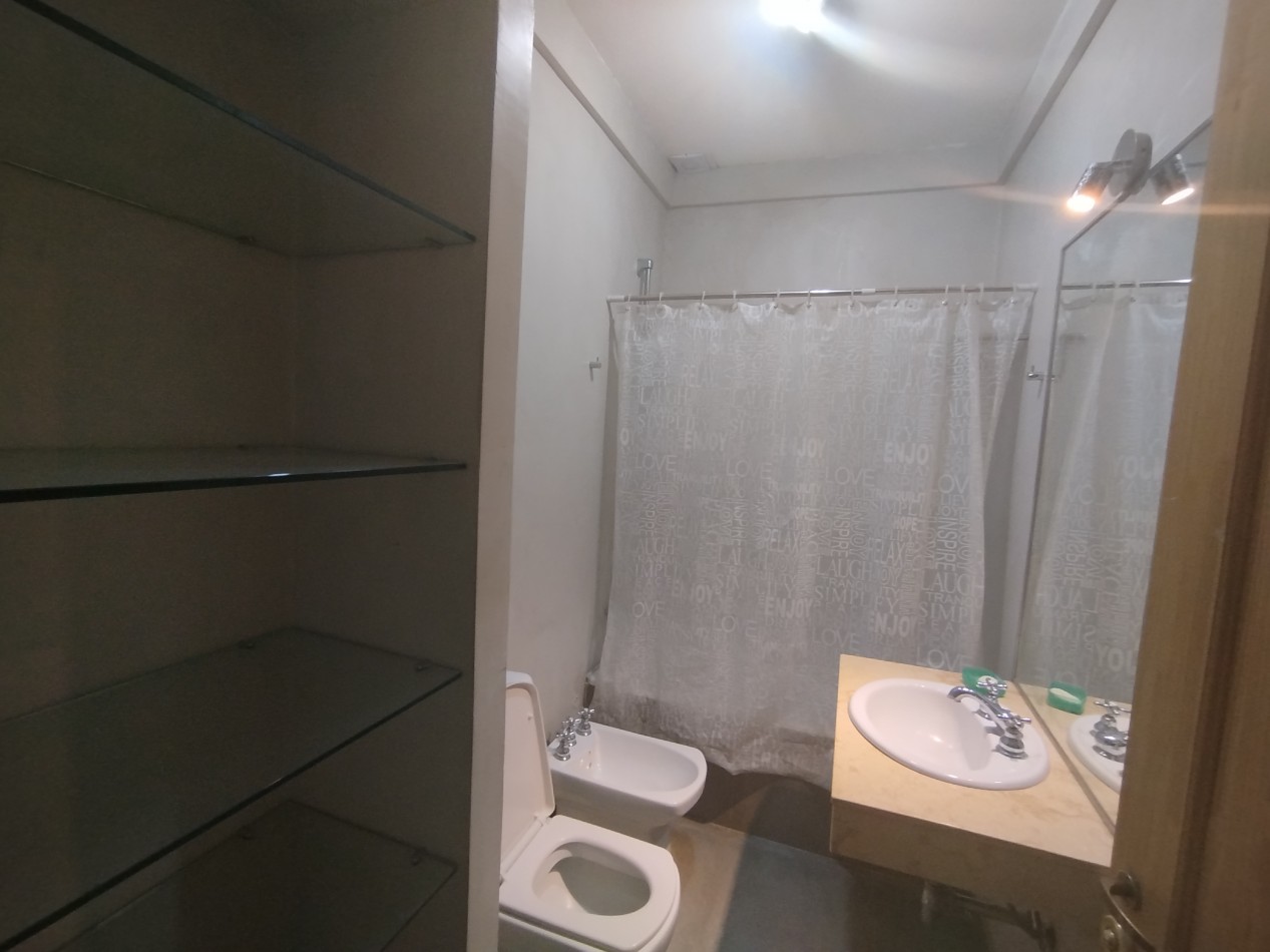 Venta casa moderna apta credito bancario Malvinas Argentinas