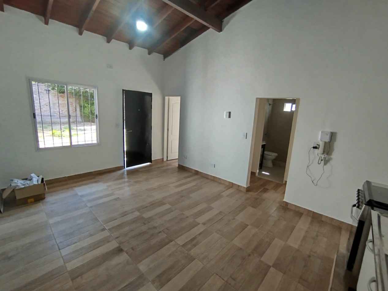 Alquiler casa pH cuatro ambientes bella vista San Miguel 