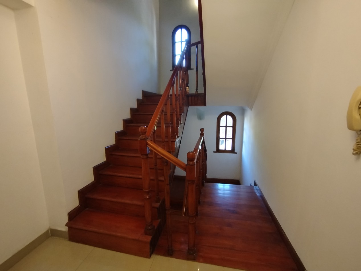 venta Casa chalet cuatro ambientes bella vista San Miguel 