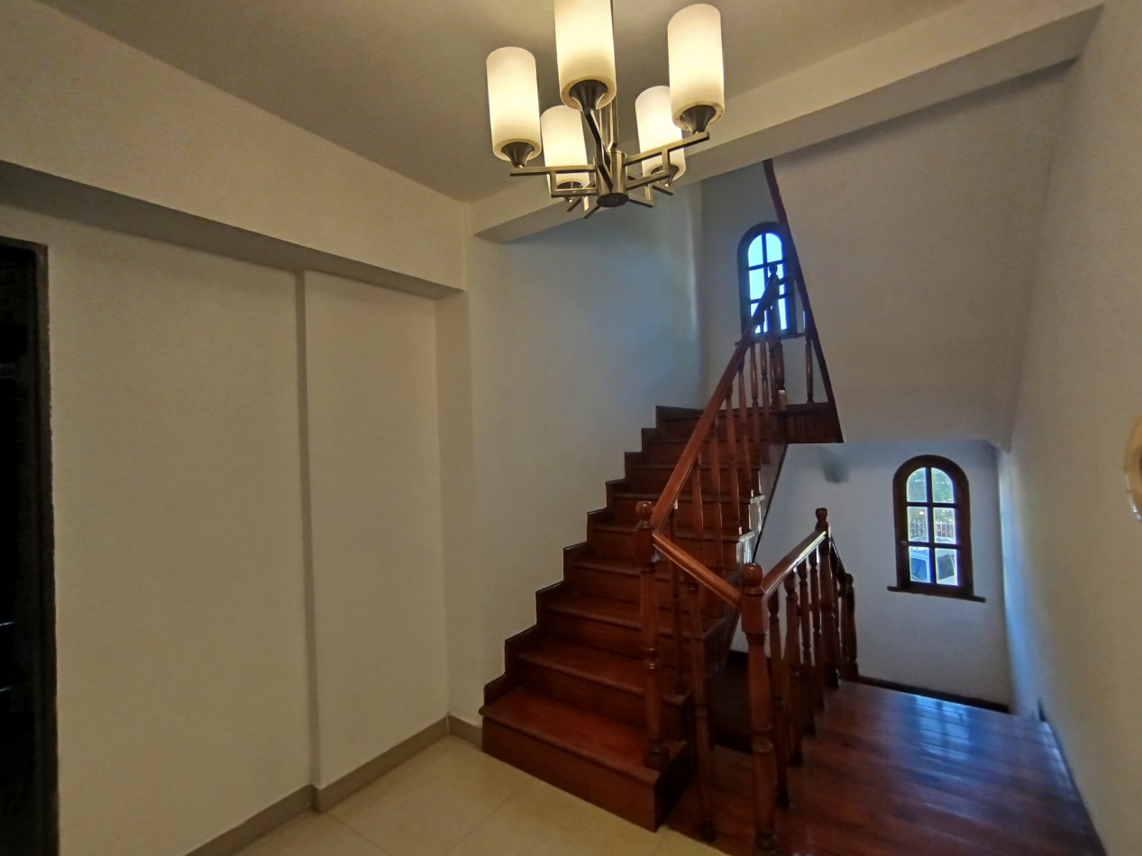 venta Casa chalet cuatro ambientes bella vista San Miguel 