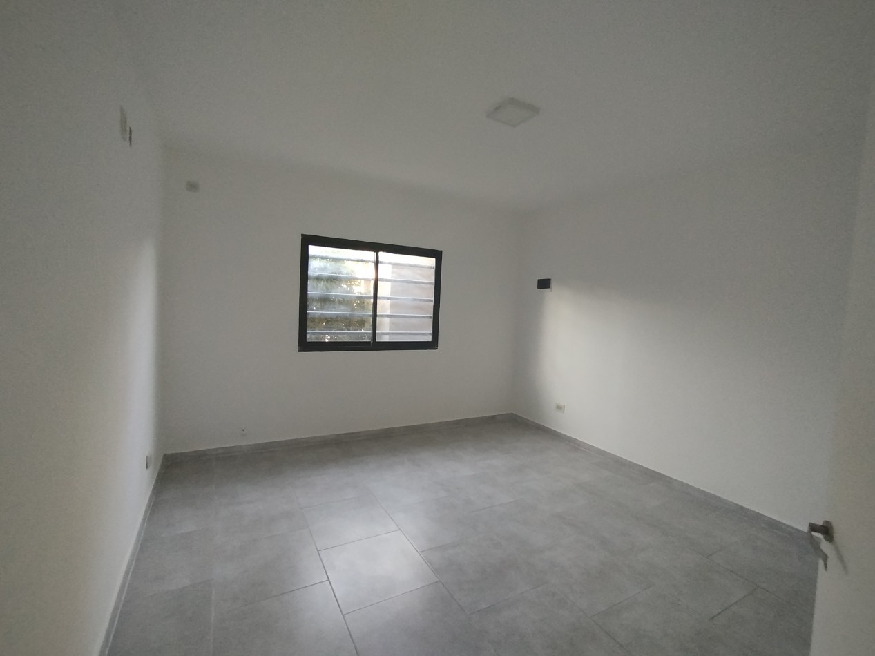 Alquiler departamento dos ambientes Jose C Paz 