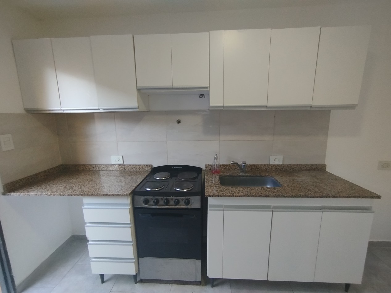 Alquiler departamento dos ambientes Jose C Paz 