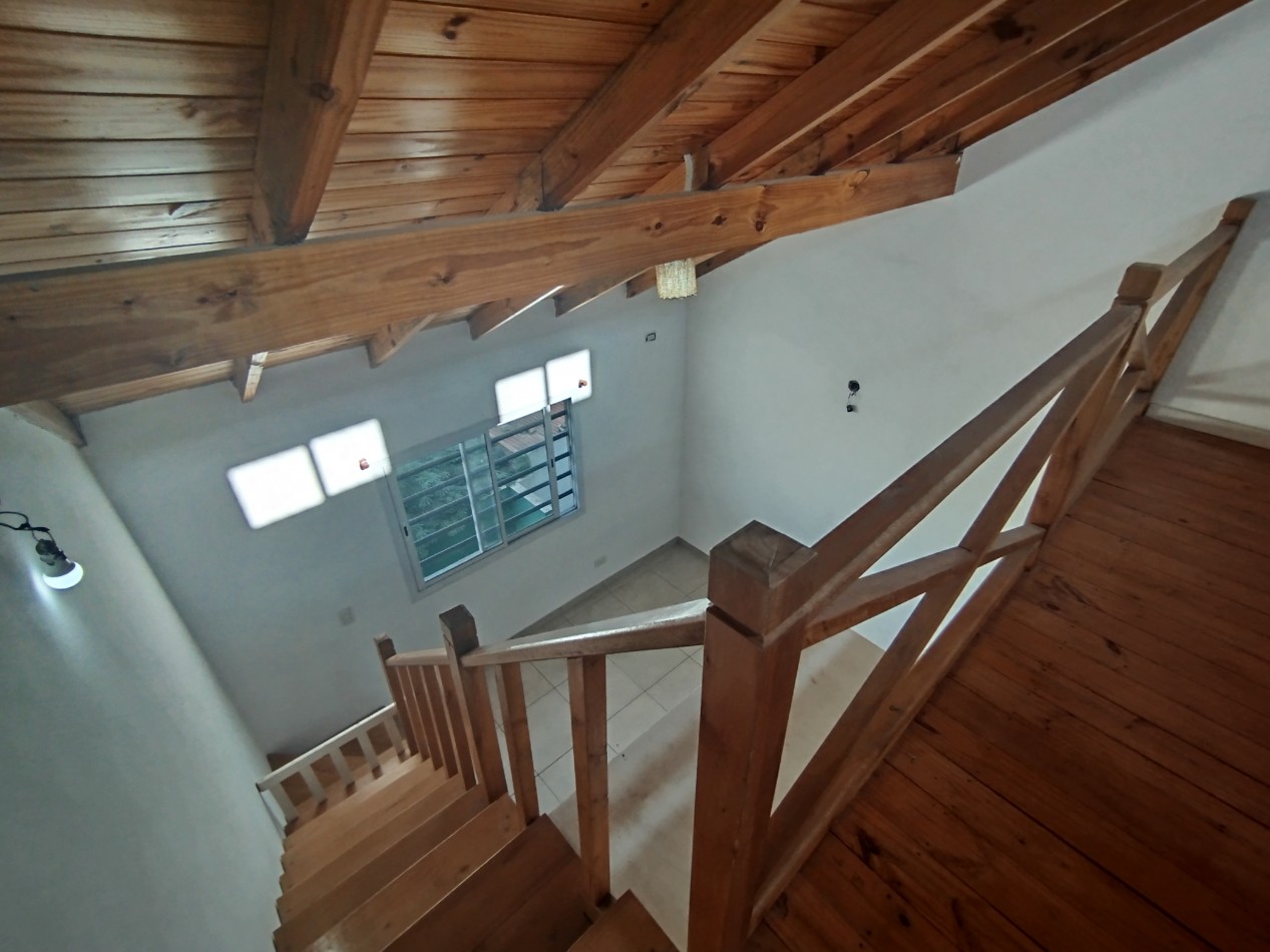 Venta Casa Triplex Jose C Paz Financia 