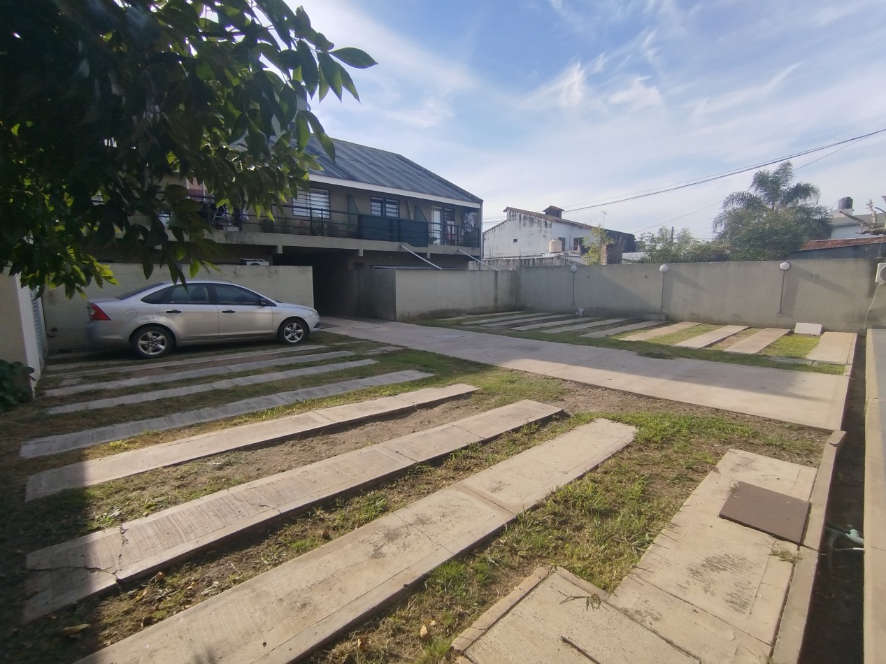 Venta Casa Triplex Jose C Paz Financia 