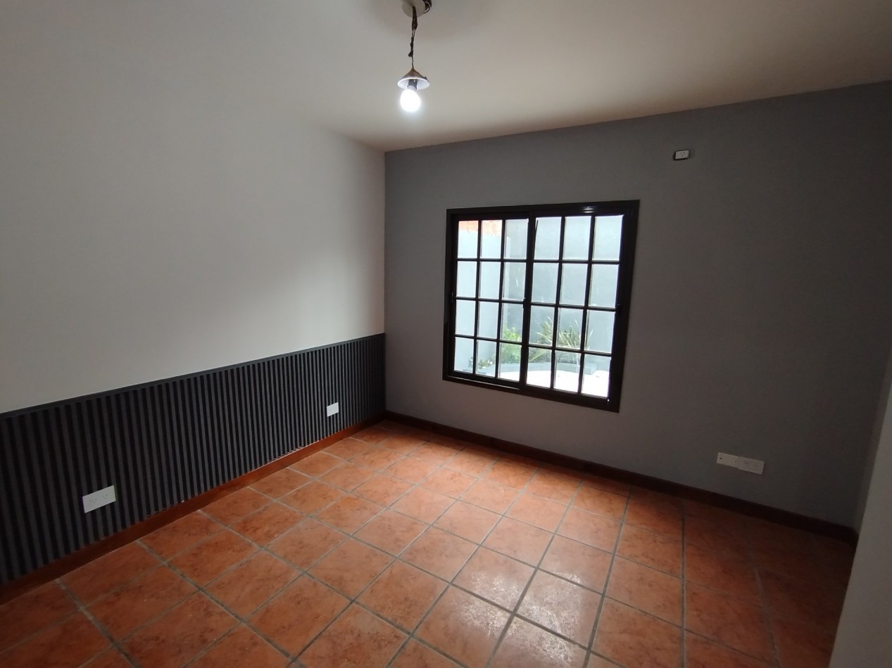 Alquiler casa Duplex impecable San Miguel 