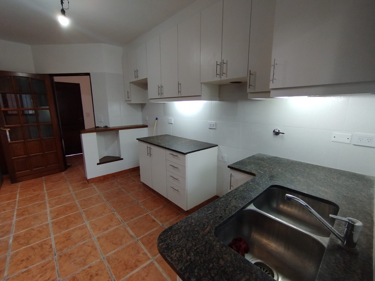 Alquiler casa Duplex impecable San Miguel 