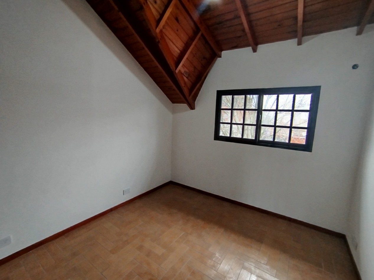 Alquiler casa Duplex impecable San Miguel 
