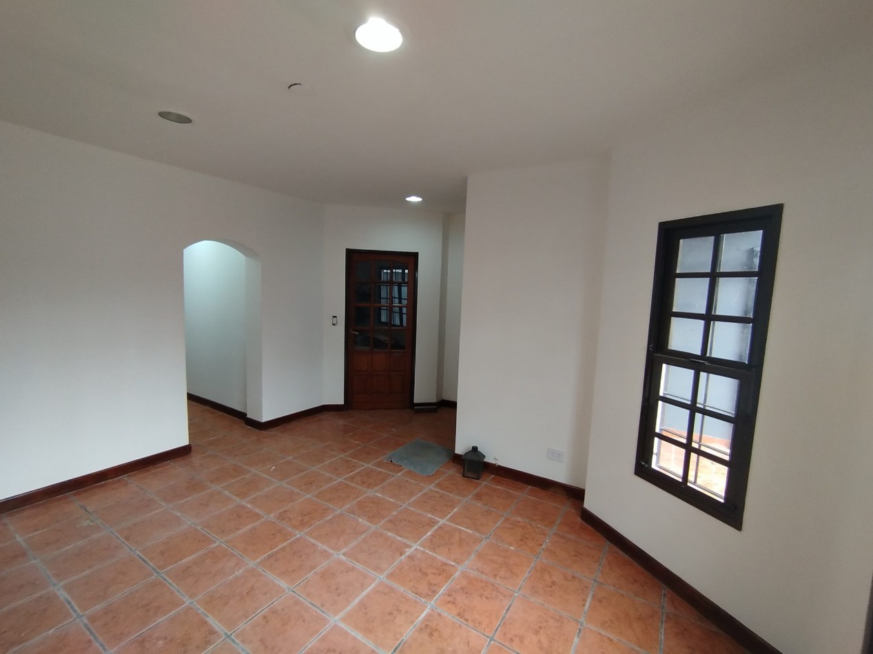 Alquiler casa Duplex impecable San Miguel 