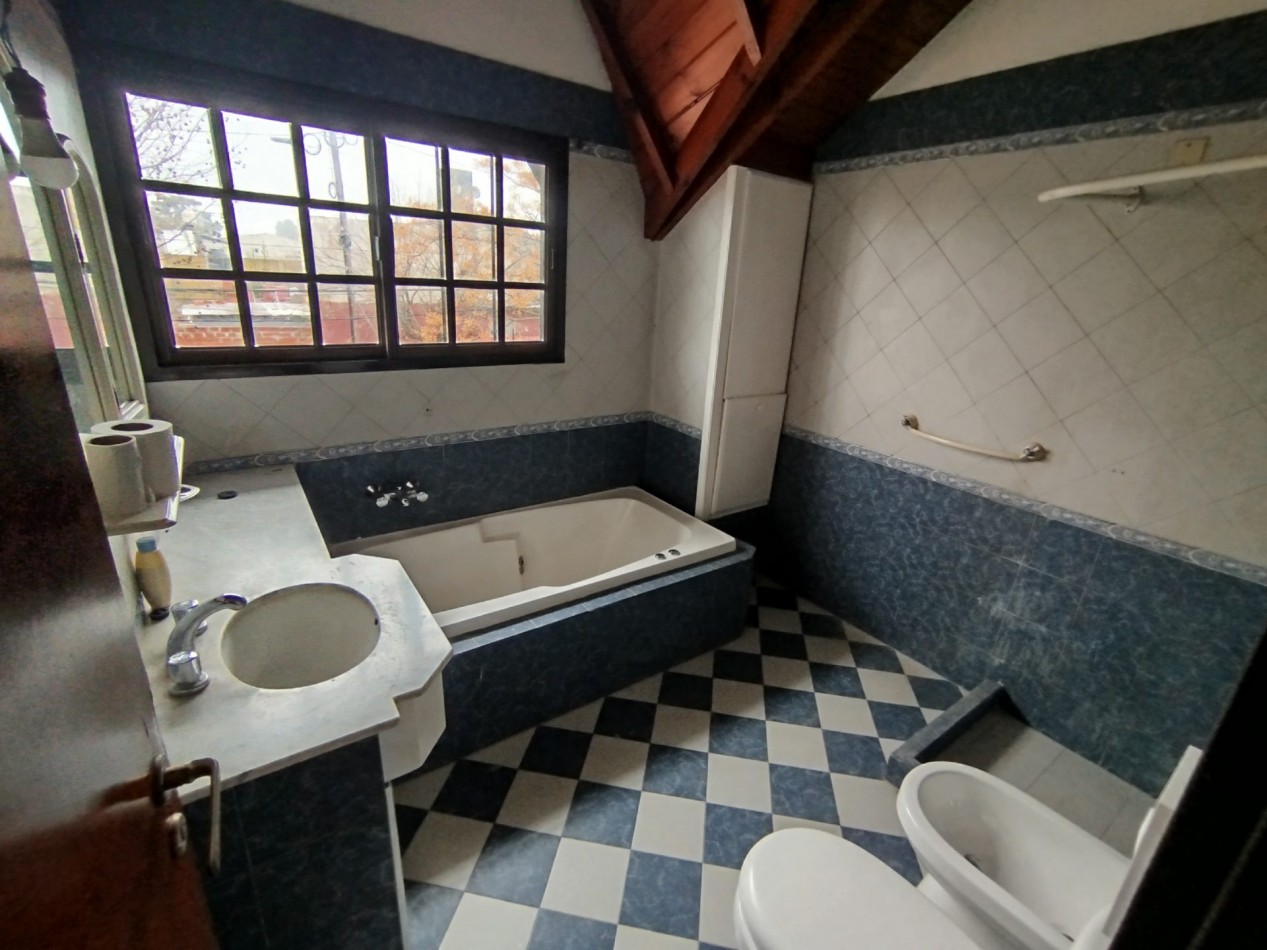 Alquiler casa Duplex impecable San Miguel 
