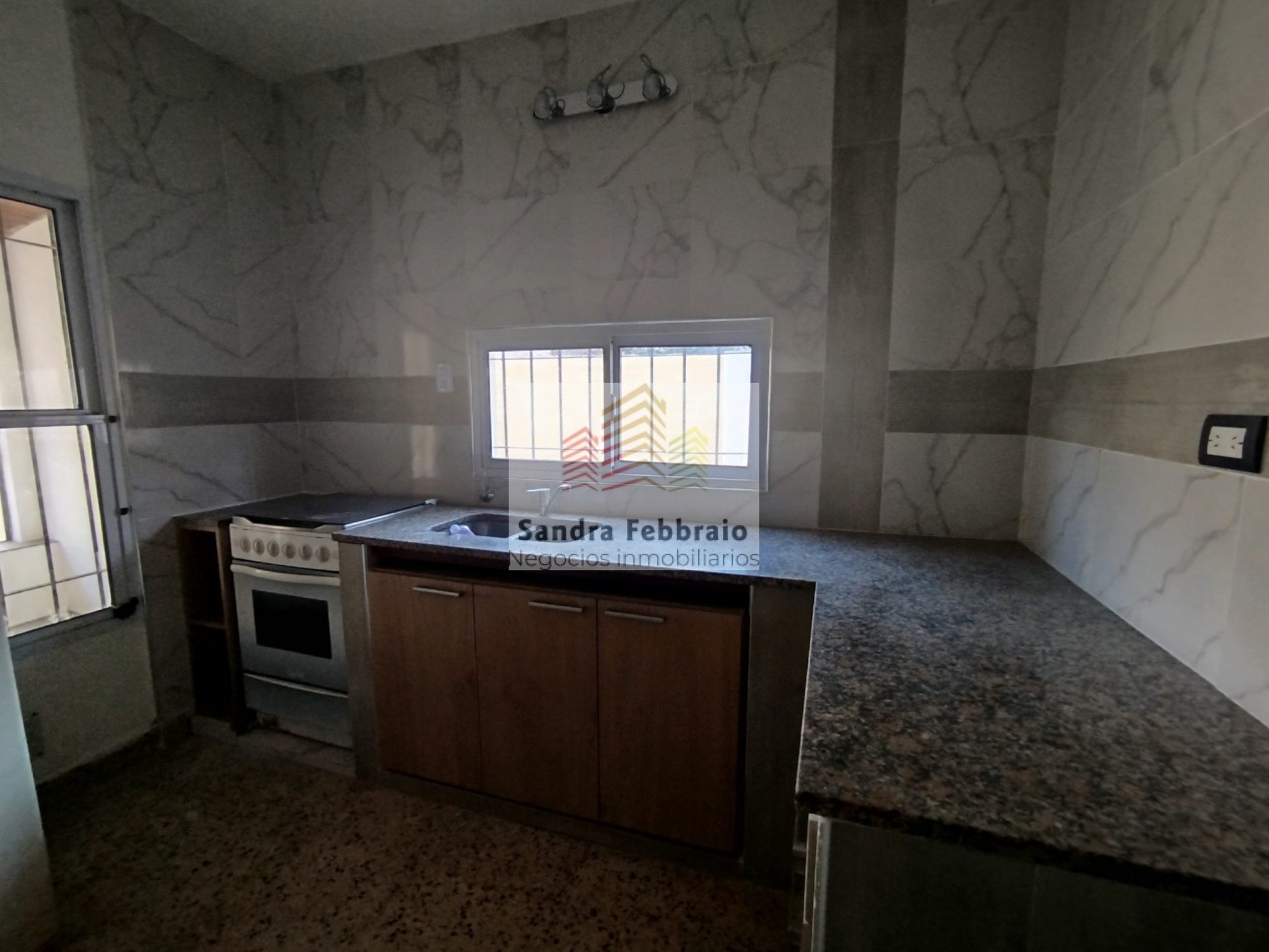 Alquiler casa quincho pileta Jose C paz 