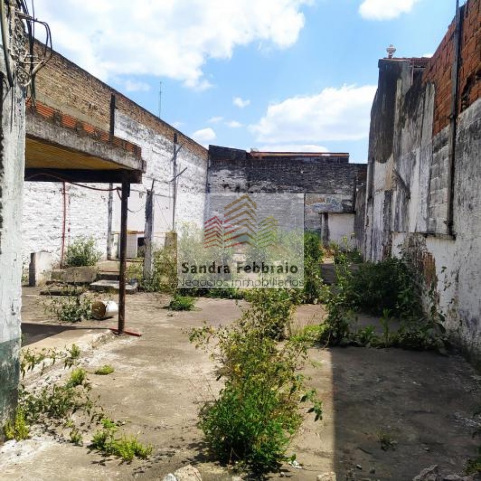 Venta local comercial y lote libre los Polvorines Malvinas argentinas 