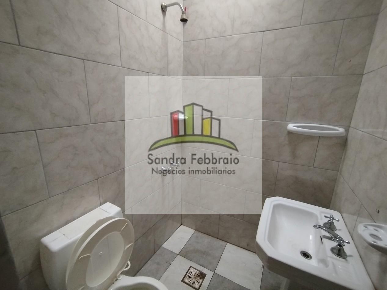 Alquiler local o deposito san Miguel 