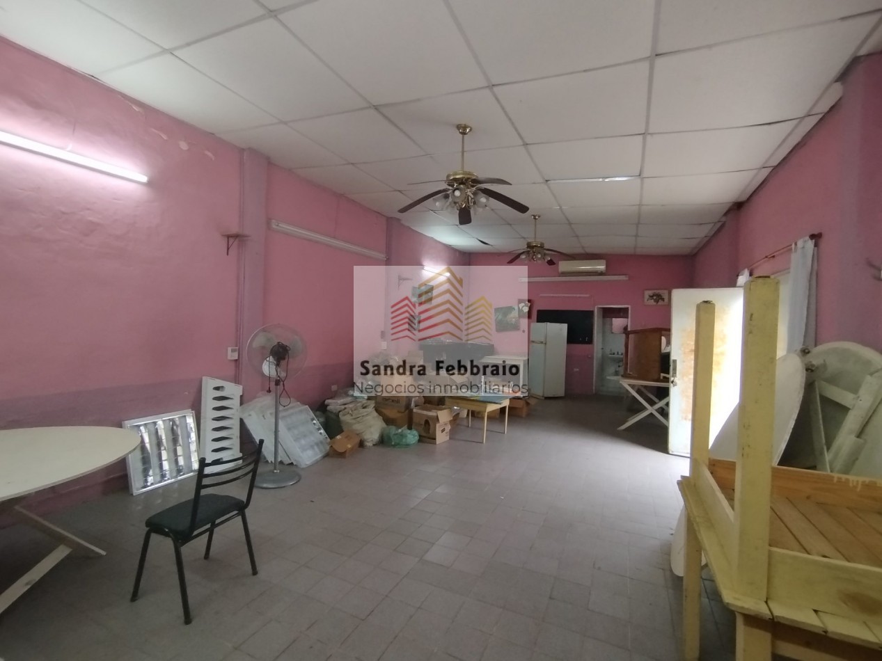 Venta Casa y amplio departamento Los Polvorines Malvinas argentinas 