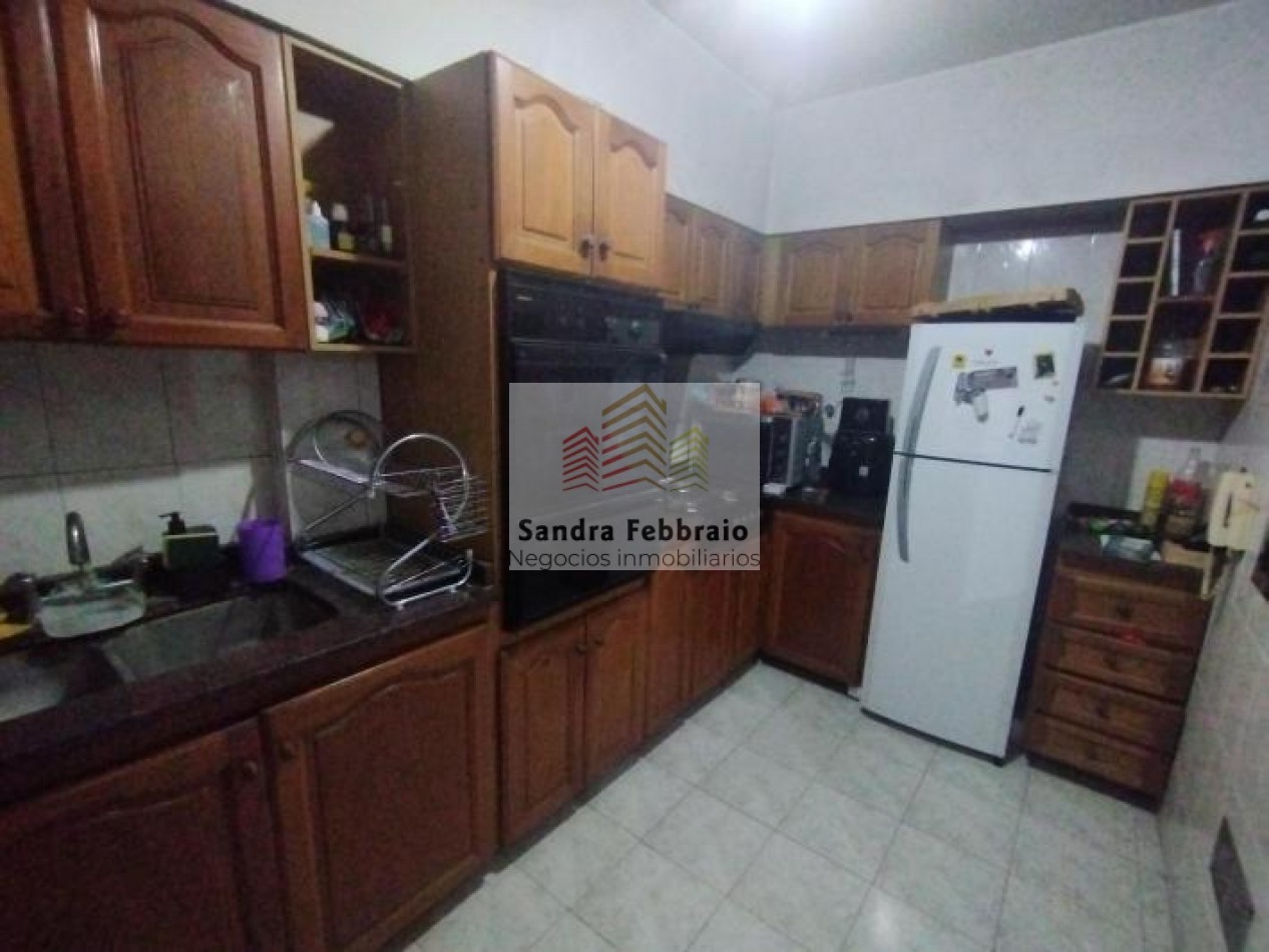 venta departamento tres locales Grand Bourg Malvinas argentinas 