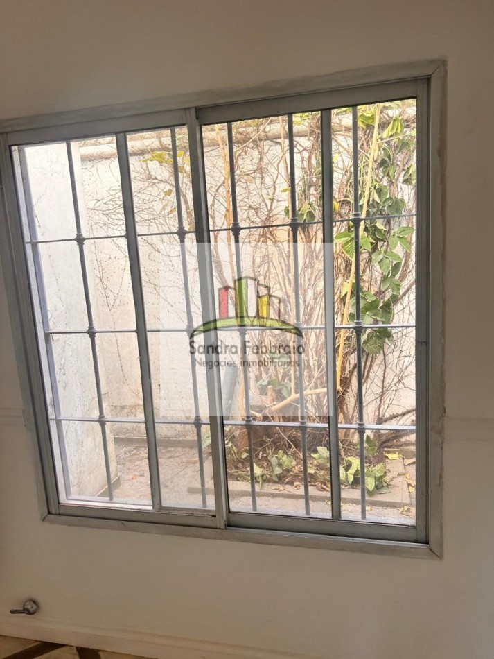 Venta Casa Comercial o profesional financia General Rodriguez 