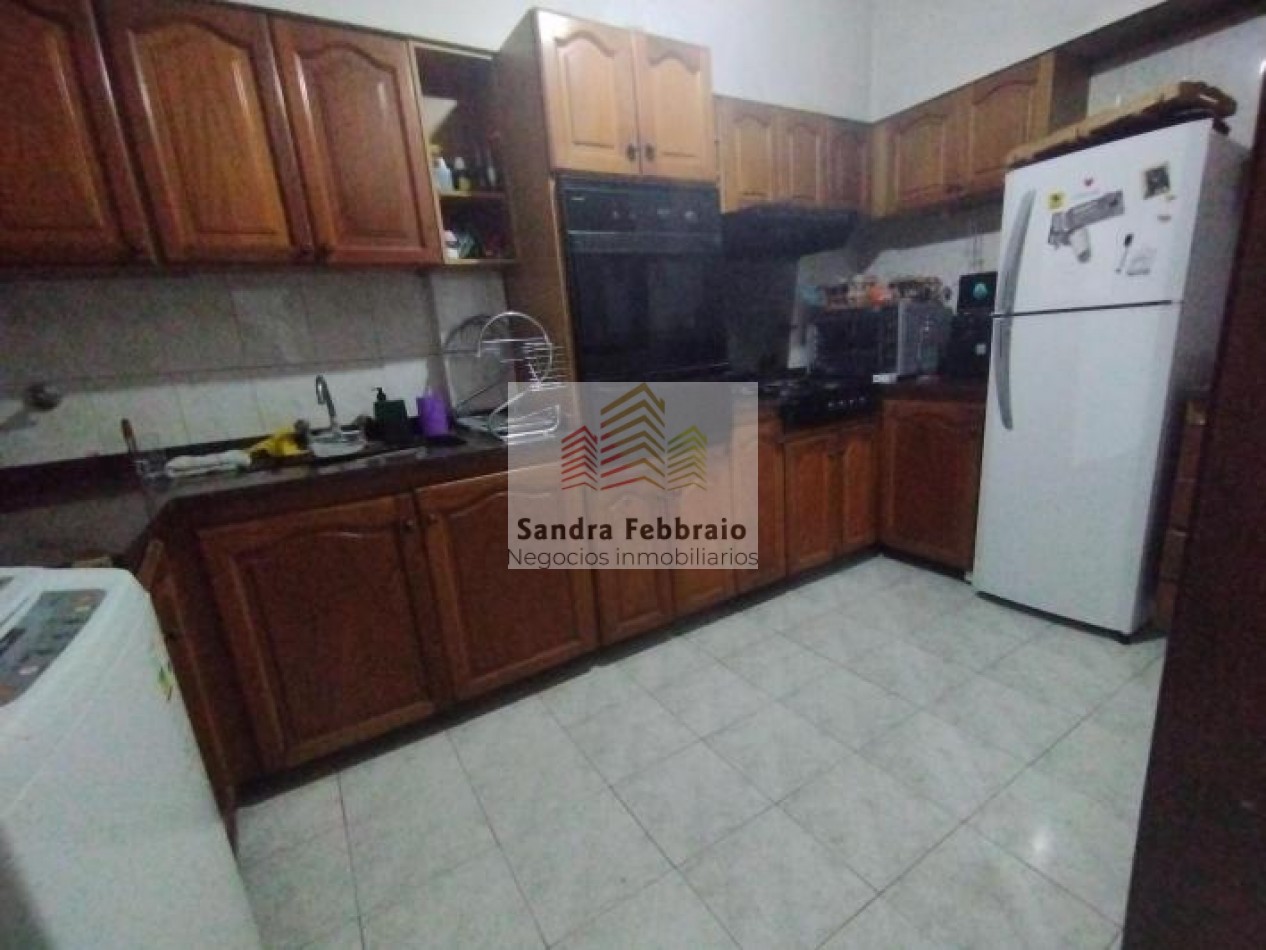 venta departamento tres locales Grand Bourg Malvinas argentinas 