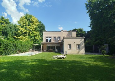 Venta Casa moderna apta credito Malvinas argentinas 