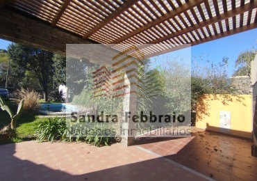 Venta Casa pileta cochera apto credito Jose C Paz 
