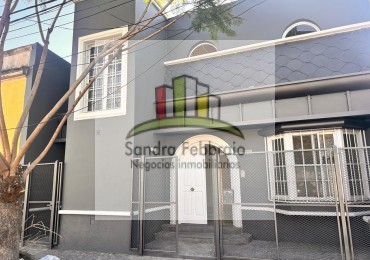Venta Casa Comercial o profesional financia General Rodriguez 
